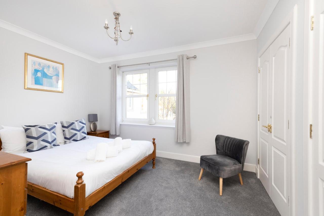 Joivy Modern Flat With Free Parking Apartment EDI Exterior foto